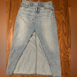 American Eagle Outfitters Light Blue Women's Denim Skirt With Front Slit